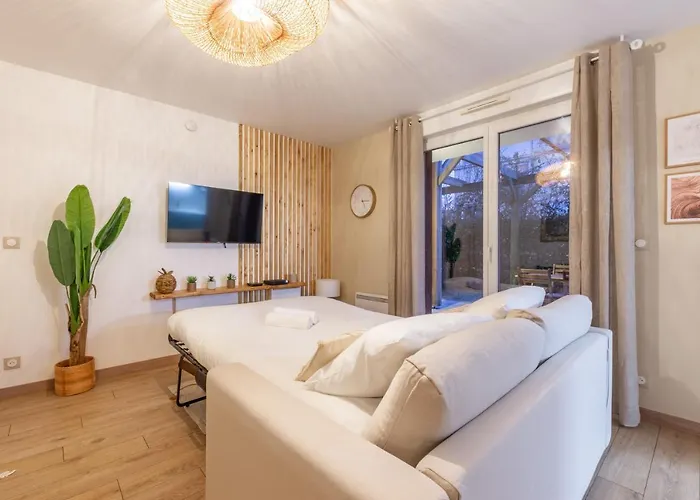 La Boheme Apartment